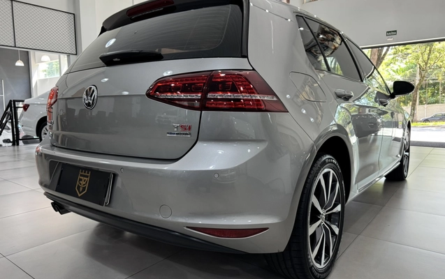 imagem-https://www.socarrao.com.br/sc-vehicle-images-prod/1696149/1779509524268-5_103709.jpg