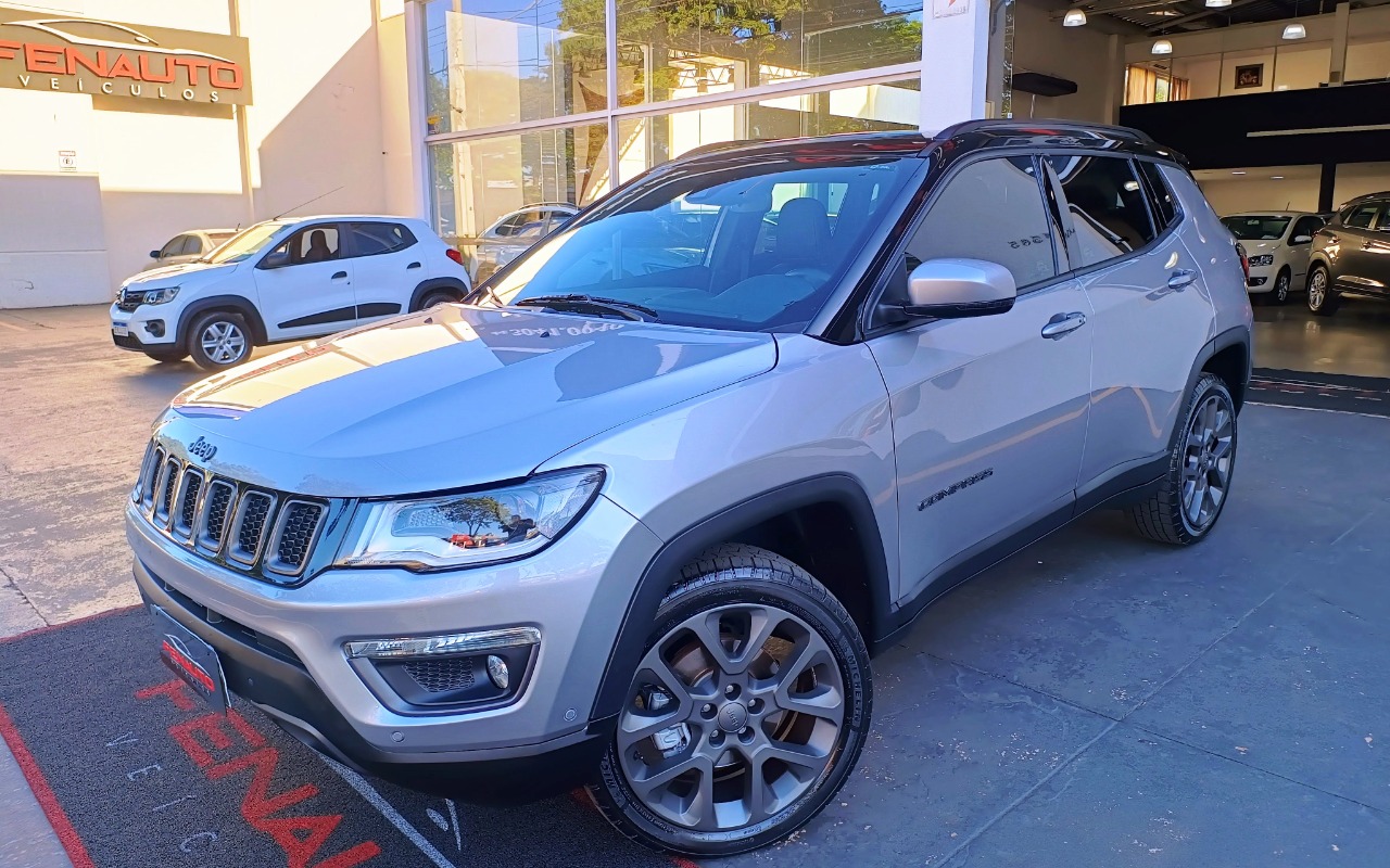 Jeep Compass 2021 Prata — foto 1 de 3