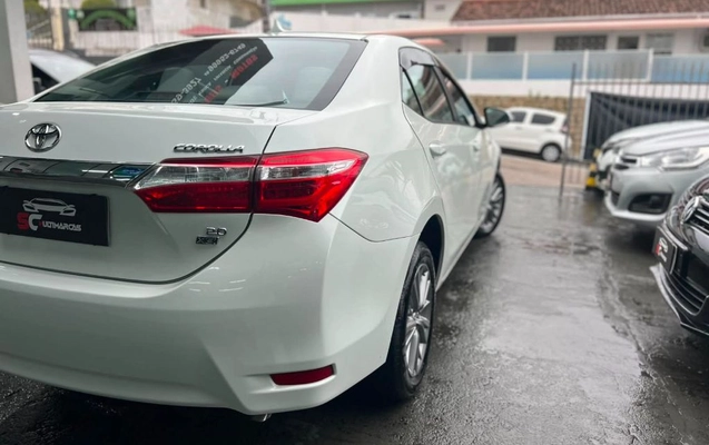 imagem-https://www.socarrao.com.br/sc-vehicle-images-prod/1703446/1788387059953-gb-d41cd93.jpeg