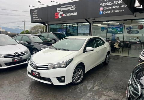 Toyota Corolla 2017 Branco — foto 1 de 3