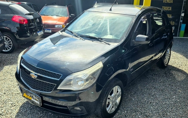 imagem-https://www.socarrao.com.br/sc-vehicle-images-prod/1703480/1789830406361-oul2vlpvWz9XfFzWoPS6ibys5TZxNJxi.jpg