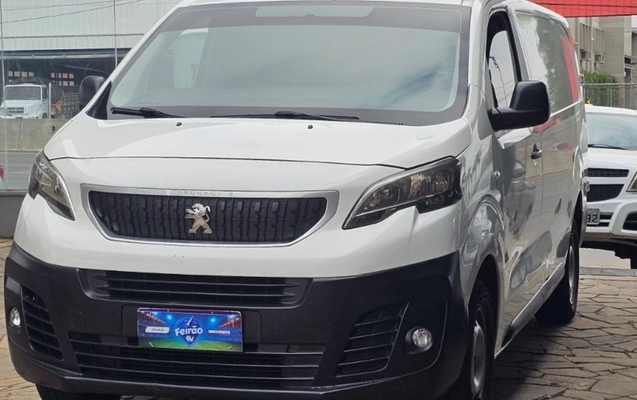 imagem-https://www.socarrao.com.br/sc-vehicle-images-prod/1703580/1779542714225-ODZhMjJiNzgtMThiMS00M2VhLWEyNjItMmIxZDdhZGYxMTc5LmpwZw.jpg