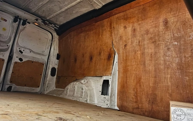 imagem-https://www.socarrao.com.br/sc-vehicle-images-prod/1703580/1779542714773-YmJkZDQwMjktZGM0YS00OTc1LWE5NWUtYmNjNGRiYTNmZWFkLmpwZw.jpg