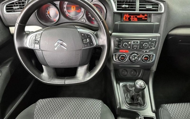 imagem-https://www.socarrao.com.br/sc-vehicle-images-prod/1703901/1792089519900-8088213_0_B_f79df124c3.jpeg