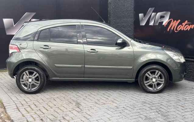 imagem-https://www.socarrao.com.br/sc-vehicle-images-prod/1703947/1786135173595-8117102_14_B_5b89d00ea6.jpeg