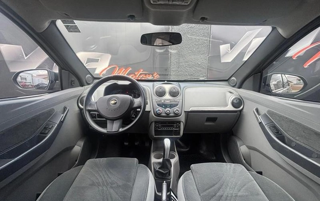 imagem-https://www.socarrao.com.br/sc-vehicle-images-prod/1703947/1786135173601-8117102_0_B_df9c32cc51.jpeg