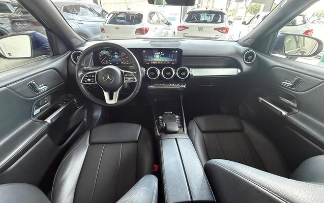 imagem-https://www.socarrao.com.br/sc-vehicle-images-prod/1704042/1787055493552-8088684_11_B_1cbfa22638.jpeg