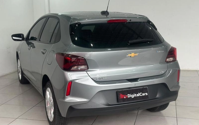 imagem-https://www.socarrao.com.br/sc-vehicle-images-prod/1704066/1787413347938-8116538_3_B_43a2499b8b.jpeg