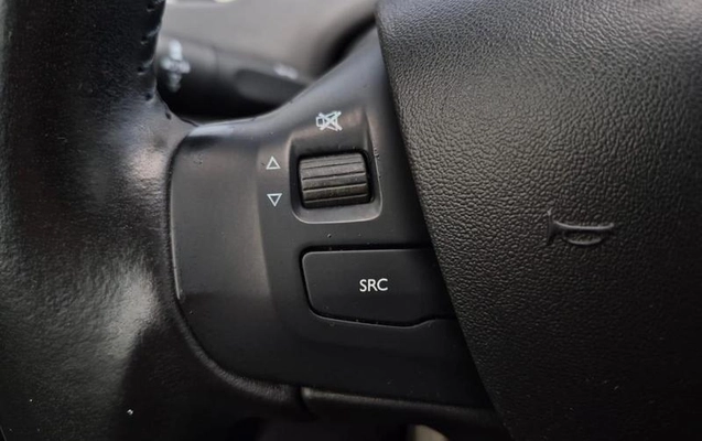 imagem-https://www.socarrao.com.br/sc-vehicle-images-prod/1704203/1785951292089-8116614_19_B_aa0e09b461.jpeg