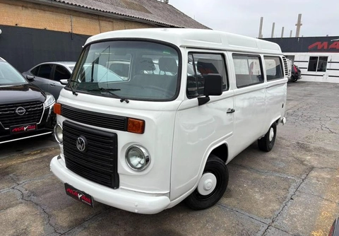 Volkswagen Kombi 2013 Branco — foto 1 de 3