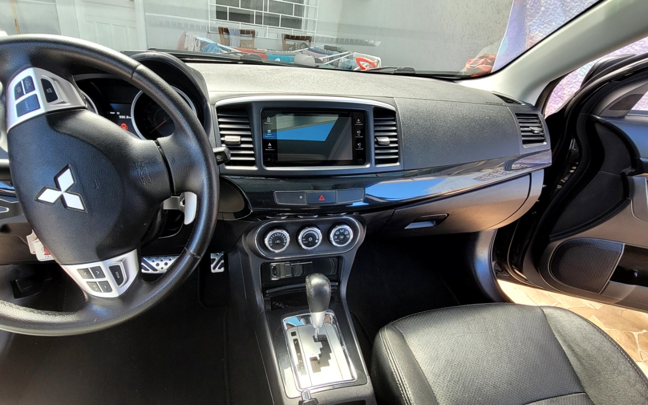 imagem-https://www.socarrao.com.br/sc-vehicle-images-prod/1704318/1781724389885-MjAyMzA5MjFfMTIyMTQ3LmpwZw.jpg