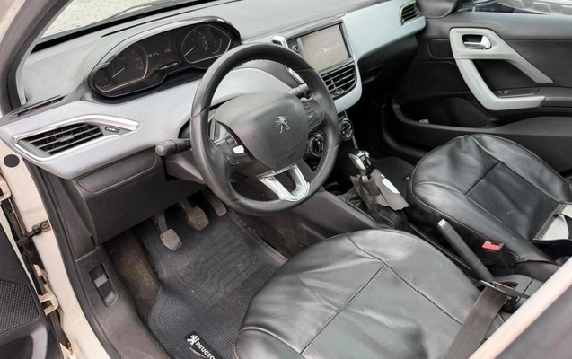 imagem-https://www.socarrao.com.br/sc-vehicle-images-prod/1704404/1779556241516-7994326_11_B_33134ed142.jpeg