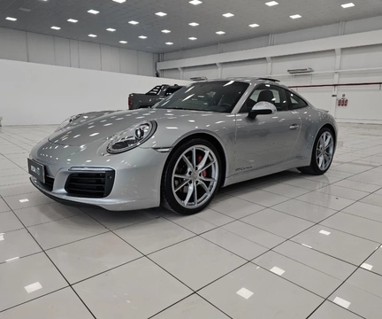 Porsche 911 2017 Prata — foto 1 de 3