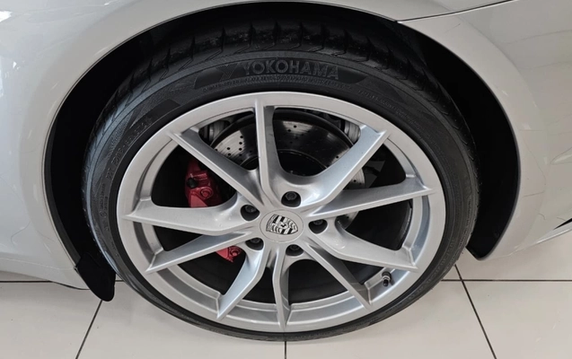 imagem-https://www.socarrao.com.br/sc-vehicle-images-prod/1704443/1779556622866-POCvUAOYhkeNImUX115SCTFG24ZNWsiV.jpg