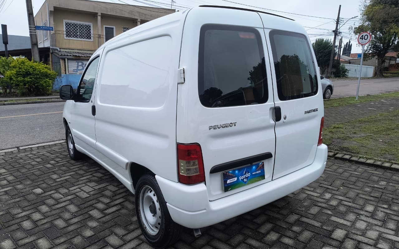 imagem-https://www.socarrao.com.br/sc-vehicle-images-prod/1704524/1779558348390-V2hhdHNBcHAgSW1hZ2UgMjAyNi0wNS0yMyBhdCAxMS4zMi4zMCAoMikuanBlZw.jpeg
