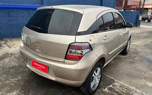 imagem-https://www.socarrao.com.br/sc-vehicle-images-prod/1704660/1788381758301-8117870_5_B_6d7d16f12a.jpeg