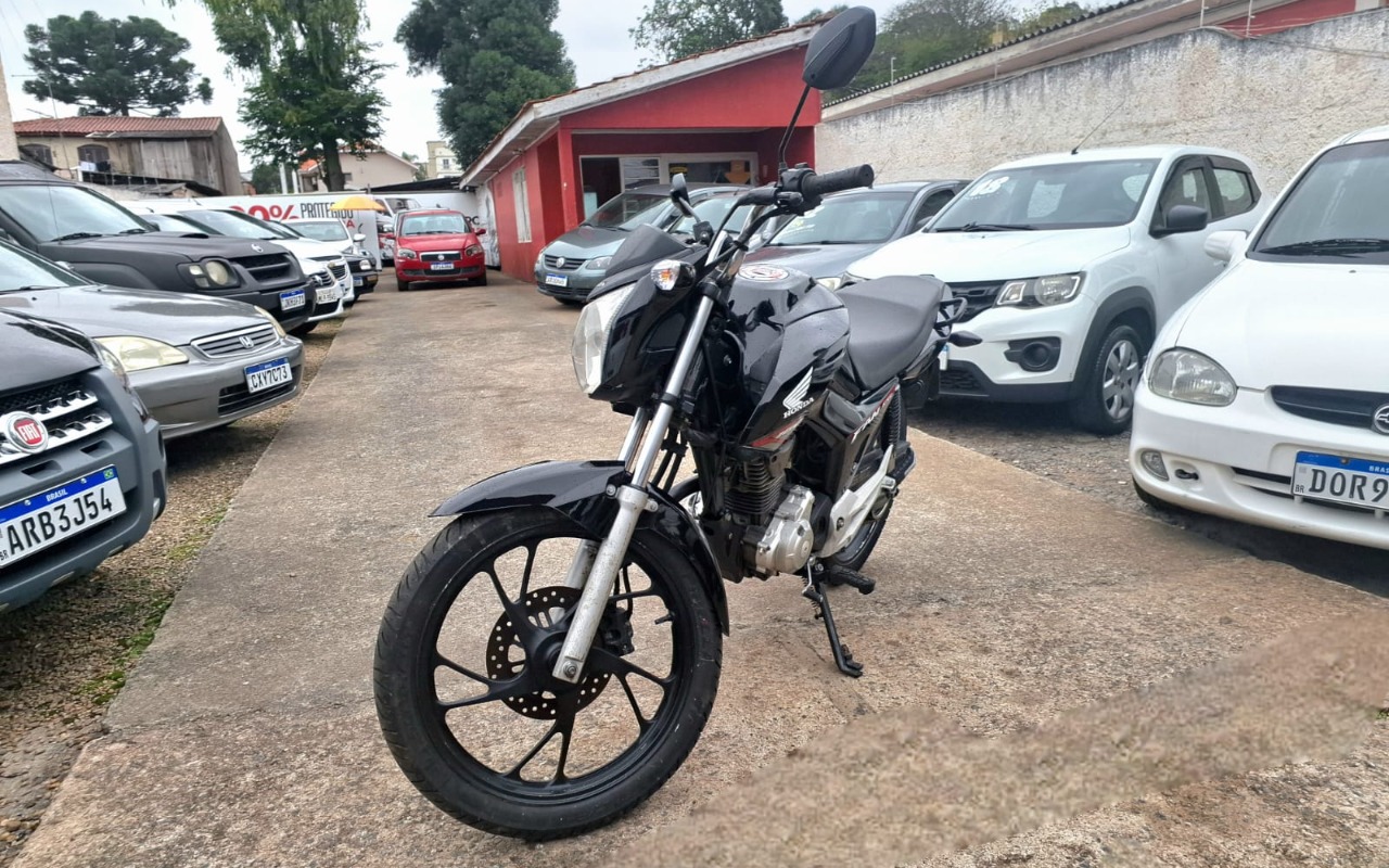 imagem-https://www.socarrao.com.br/sc-vehicle-images-prod/1704736/1779562490121-Mi5qcGc.jpg