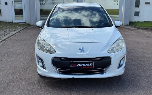 imagem-https://www.socarrao.com.br/sc-vehicle-images-prod/1705351/1788962880504-8118159_11_B_94f00ee82f.jpeg