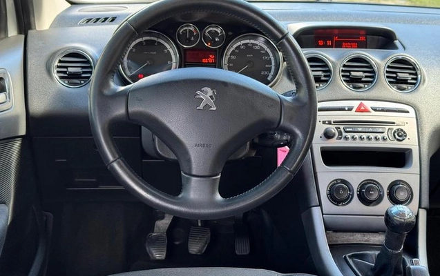 imagem-https://www.socarrao.com.br/sc-vehicle-images-prod/1705351/1788962880524-8118159_2_B_84a36bd5bc.jpeg