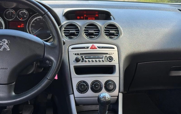 imagem-https://www.socarrao.com.br/sc-vehicle-images-prod/1705351/1788962880526-8118159_2_B_7f814e125d.jpeg