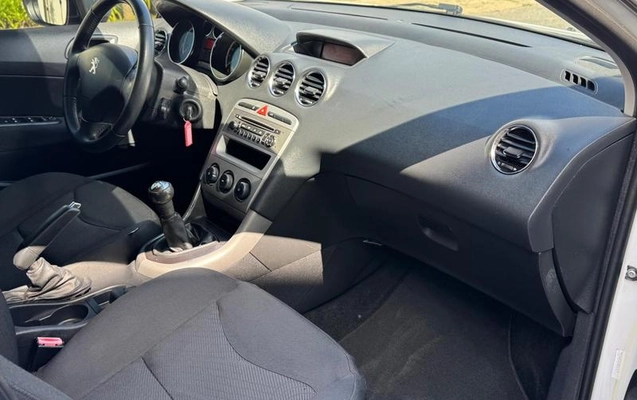 imagem-https://www.socarrao.com.br/sc-vehicle-images-prod/1705351/1788962880528-8118159_19_B_7072a38439.jpeg