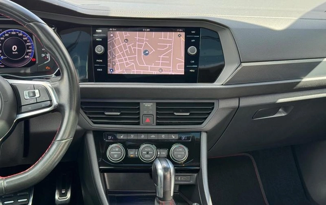 imagem-https://www.socarrao.com.br/sc-vehicle-images-prod/1705375/1788962887916-8118164_2_B_489fbe5e8e.jpeg