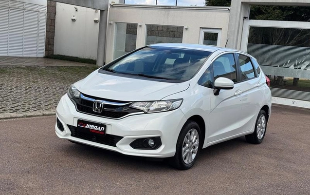 imagem-https://www.socarrao.com.br/sc-vehicle-images-prod/1705387/1788960057273-8118167_17_B_906c8b73c2.jpeg