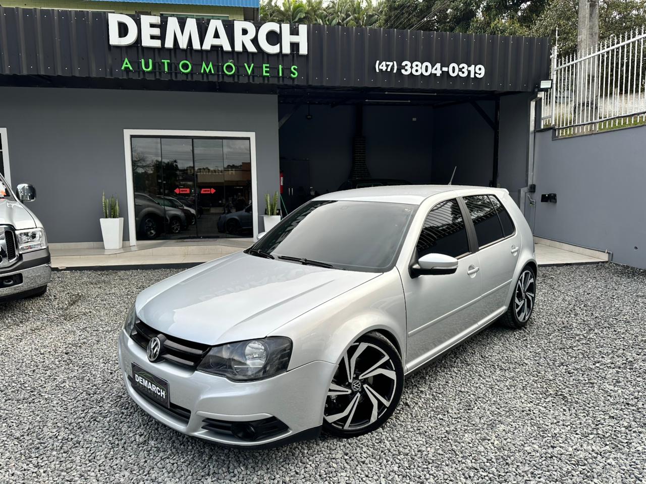 Volkswagen Golf Sportline 2.0 Mi Total F. 8V Tip. na cor Cinza em Joinville / SC - 17122