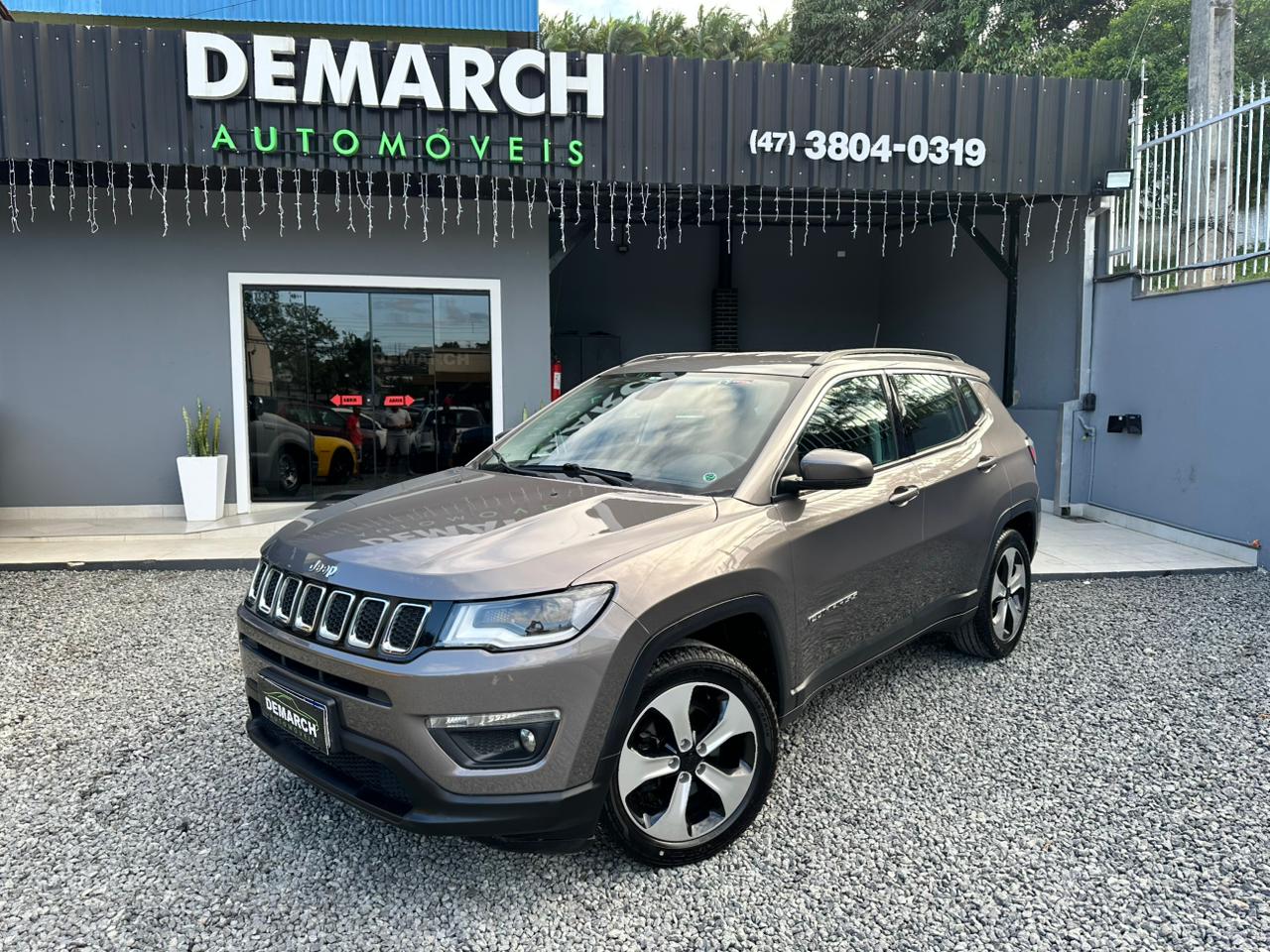 Jeep Compass 2017 Cinza — foto 1 de 3