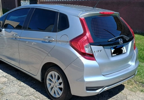 Honda Fit 2021 Prata — foto 1 de 3