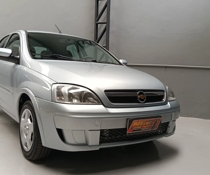 Chevrolet Corsa 2012 Prata — foto 1 de 3
