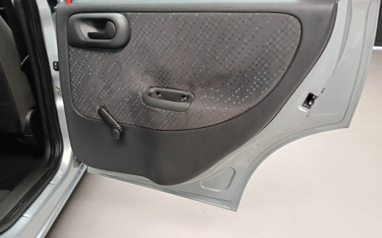 imagem-https://www.socarrao.com.br/sc-vehicle-images-prod/1714187/1779659414561-V2hhdHNBcHAgSW1hZ2UgMjAyNi0wNS0yNCBhdCAxNS41NC41MyAoMikuanBlZw.jpeg