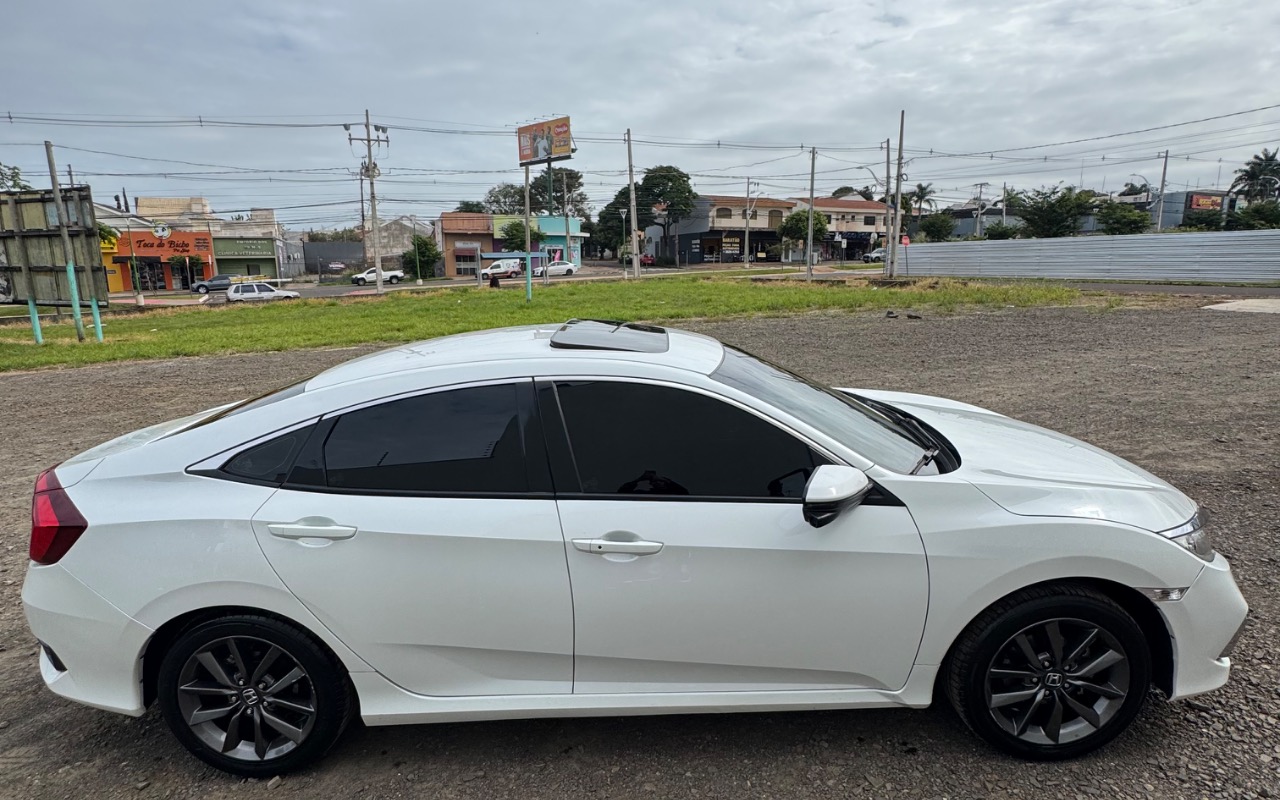 imagem-https://www.socarrao.com.br/sc-vehicle-images-prod/1714228/1779670176531-SU1HXzg3NTMuanBlZw.jpeg