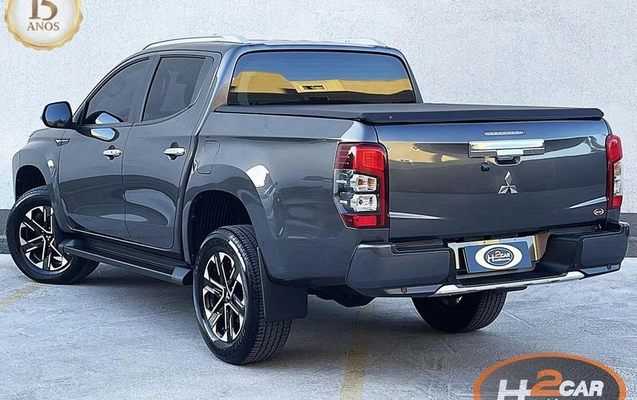 imagem-https://www.socarrao.com.br/sc-vehicle-images-prod/1721871/1789562283910-7957849_0_B_73c6cae91d.jpeg