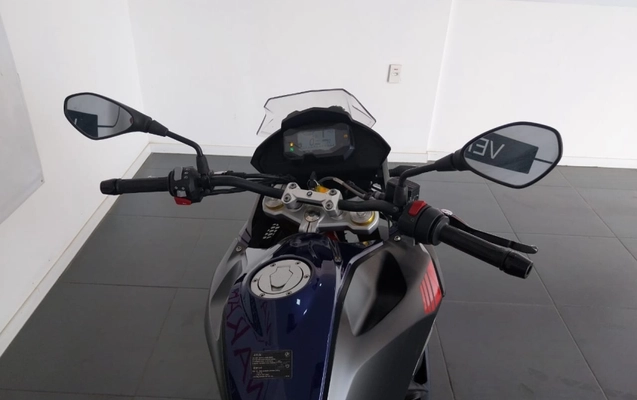 imagem-https://www.socarrao.com.br/sc-vehicle-images-prod/1722001/1784222979496-l0mqPeLaxgTl8c7Tbz8DJD4H03VSBI3z.jpg