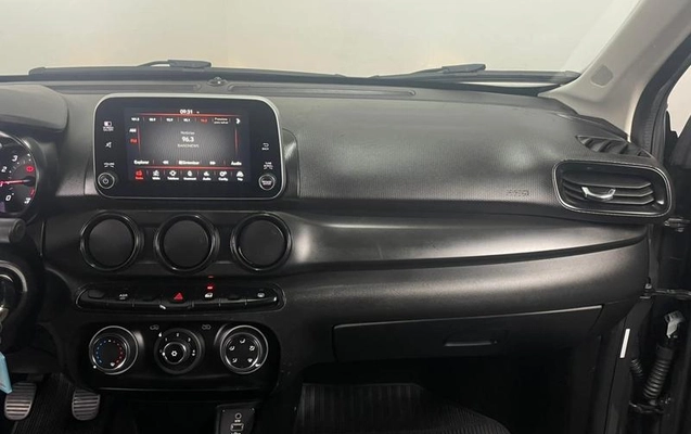 imagem-https://www.socarrao.com.br/sc-vehicle-images-prod/1724139/1789069218650-8119136_10_B_3f8619512f.jpeg