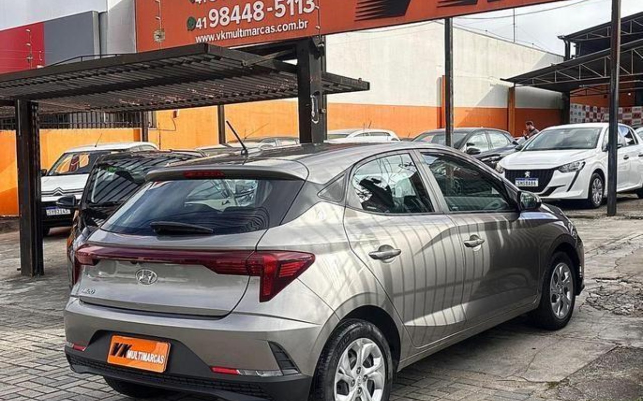 imagem-https://www.socarrao.com.br/sc-vehicle-images-prod/1725560/1779720181839-NzkyODEyMV8xX0JfYTM5OTViYzc4ZS5qcGVn.jpeg