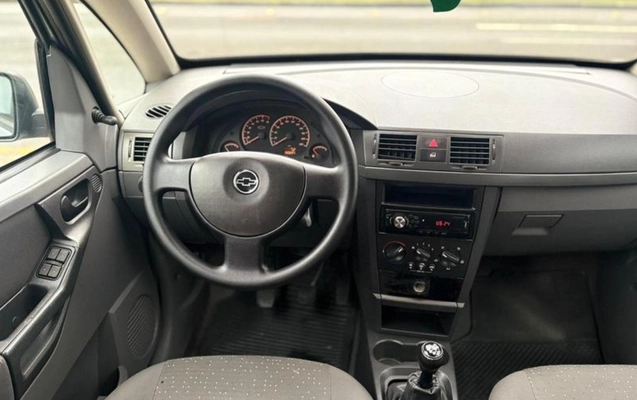 imagem-https://www.socarrao.com.br/sc-vehicle-images-prod/1725782/1779720719350-ODA0ODY0Nl80X0JfYzg4NTgyMDM5OS5qcGVn.jpeg