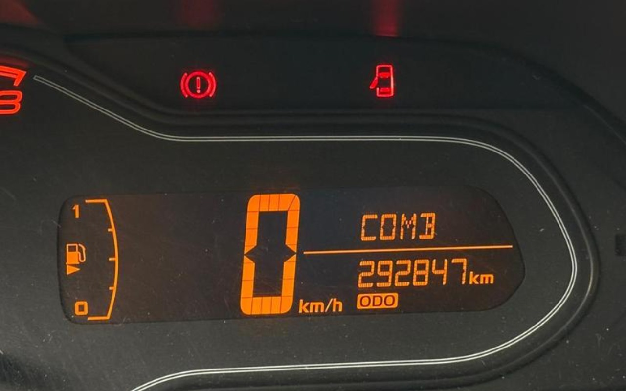 imagem-https://www.socarrao.com.br/sc-vehicle-images-prod/1726030/1779720969858-Nzk4OTM4NV8wX0JfN2IxMmRmM2YyYi5qcGVn.jpeg