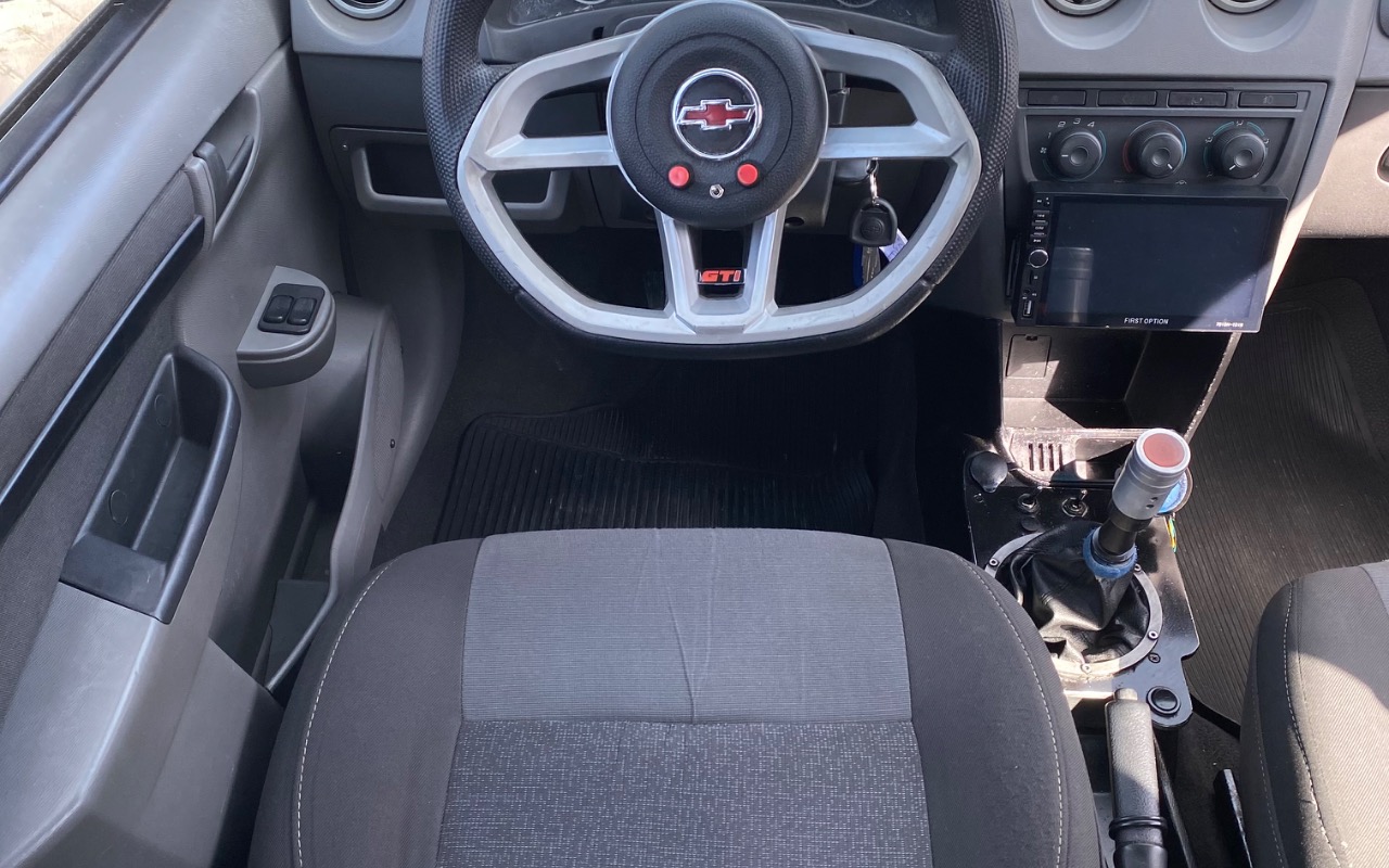 imagem-https://www.socarrao.com.br/sc-vehicle-images-prod/1726610/1779722986291-SU1HXzM5OTguanBlZw.jpeg
