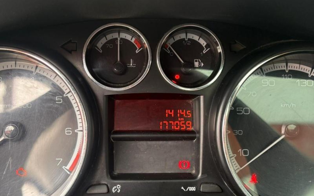 imagem-https://www.socarrao.com.br/sc-vehicle-images-prod/1727715/1779724321099-ODA3MjUxN180X0JfZTRmYjI0Y2ZlNy5qcGVn.jpeg