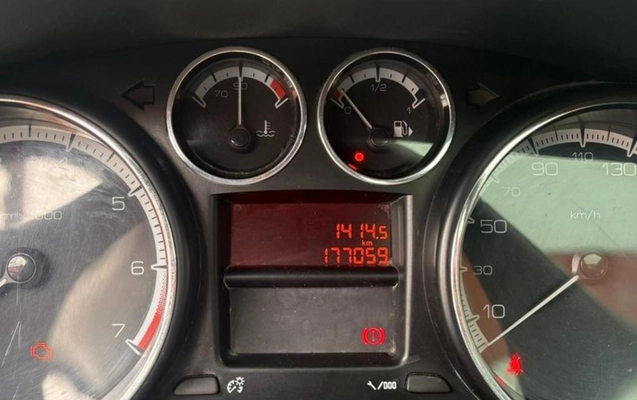 imagem-https://www.socarrao.com.br/sc-vehicle-images-prod/1727715/1779724321099-ODA3MjUxN180X0JfZTRmYjI0Y2ZlNy5qcGVn.jpeg