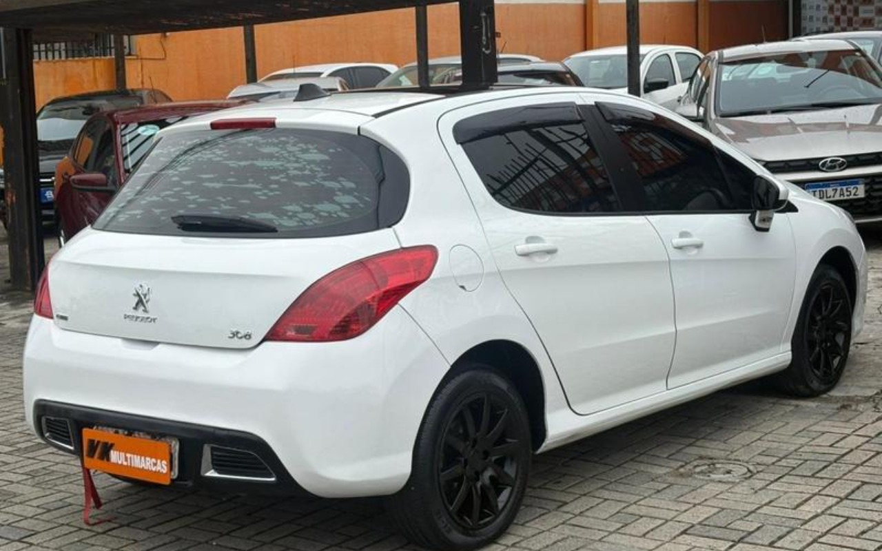 imagem-https://www.socarrao.com.br/sc-vehicle-images-prod/1727715/1779724321867-ODA3MjUxN180X0JfMjRhMTU1NjFjMi5qcGVn.jpeg