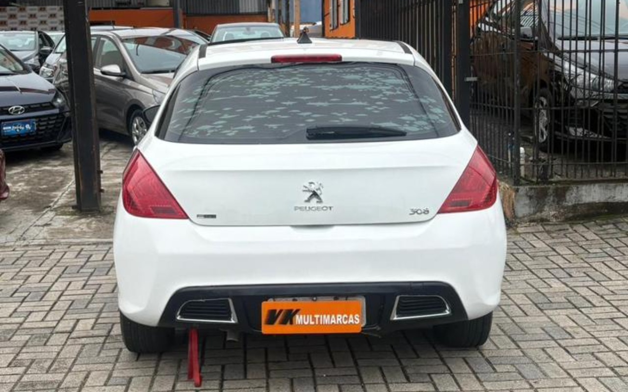 imagem-https://www.socarrao.com.br/sc-vehicle-images-prod/1727715/1779724321977-ODA3MjUxN180X0JfZTUwMDE4MWRiNy5qcGVn.jpeg