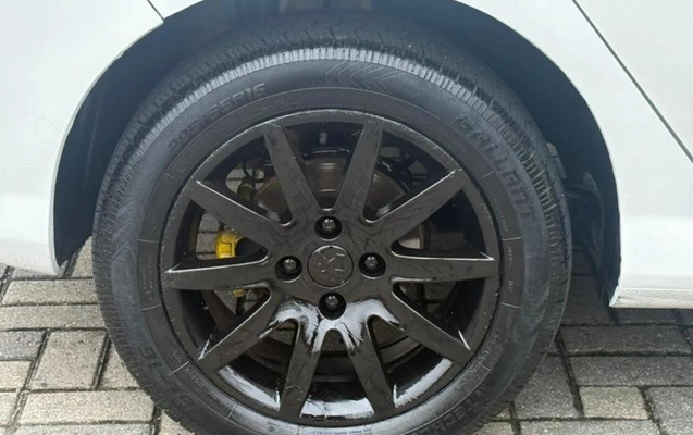 imagem-https://www.socarrao.com.br/sc-vehicle-images-prod/1727715/1779724323048-ODA3MjUxN18wX0JfZGM0YWJkODcxYi5qcGVn.jpeg