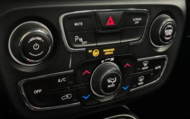 imagem-https://www.socarrao.com.br/sc-vehicle-images-prod/1728036/1789151556598-8055513_5_B_8cde2f00cc.jpeg