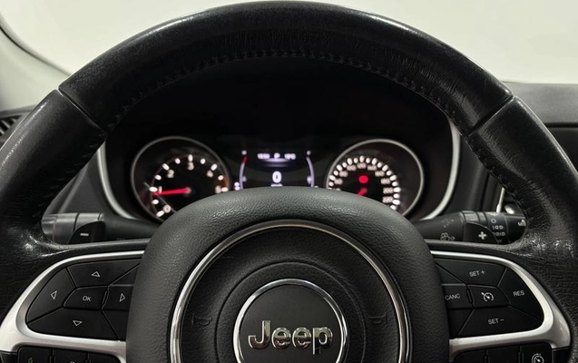 imagem-https://www.socarrao.com.br/sc-vehicle-images-prod/1728036/1789151556608-8055513_8_B_4d947a5376.jpeg