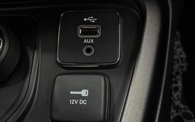 imagem-https://www.socarrao.com.br/sc-vehicle-images-prod/1728036/1789151556616-8055513_10_B_66e66cb9f3.jpeg