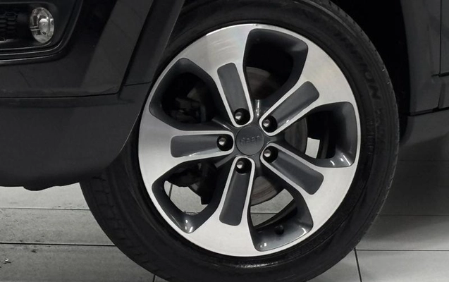 imagem-https://www.socarrao.com.br/sc-vehicle-images-prod/1728036/1789151556627-8055513_10_B_4f7ffe9c1e.jpeg