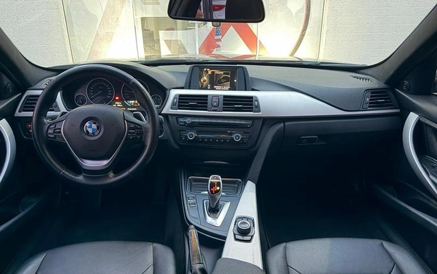 imagem-https://www.socarrao.com.br/sc-vehicle-images-prod/1728639/1787163256575-8111526_1_B_4db5ba7727.jpeg